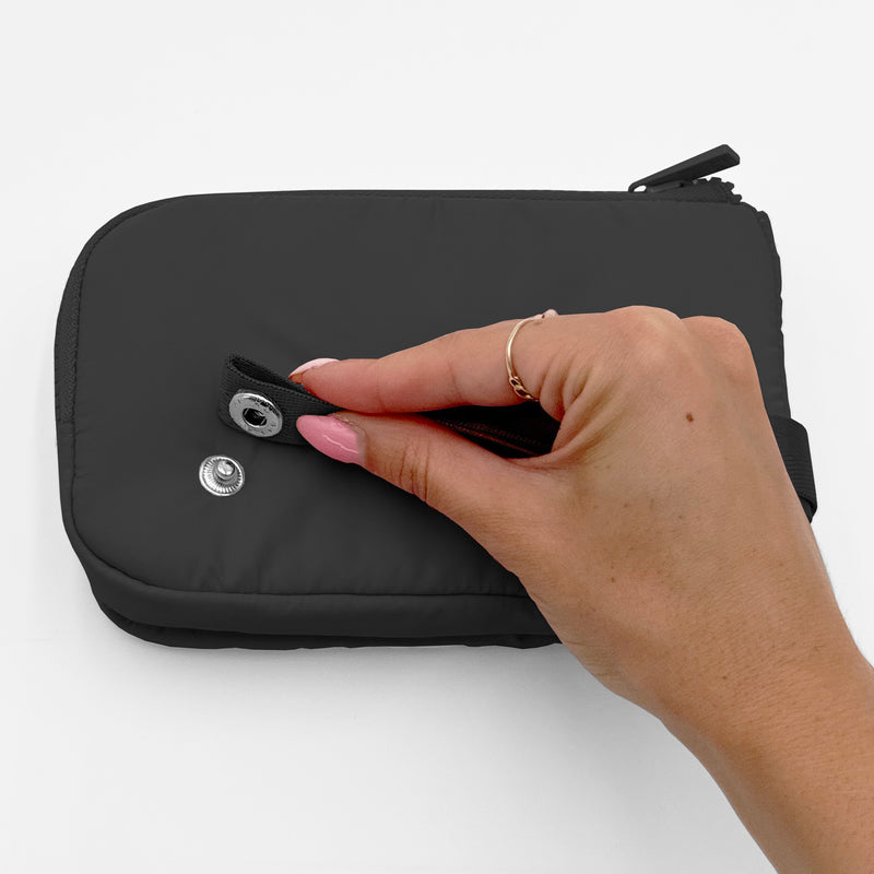 WALLET AND FUNCTIONAL POUCH WITH SNAP BACK WRISLET