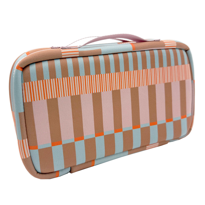 RECTANGLE HANGING TOILETRY