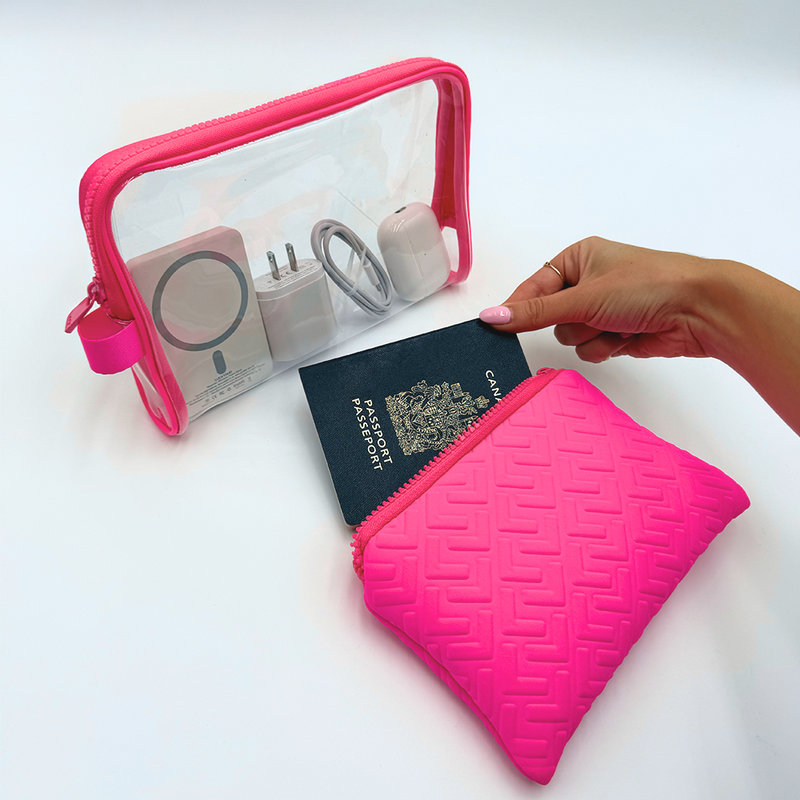 CLEAR POUCH WITH INSERT